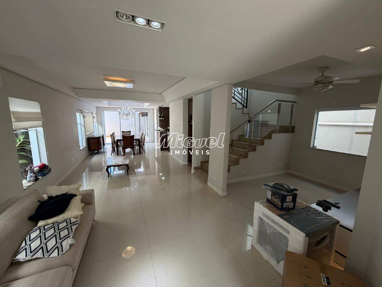 Casa em Condomínio, para aluguel, Pompeia - 4 quartos Residencial Leão - Piracicaba/SP: 