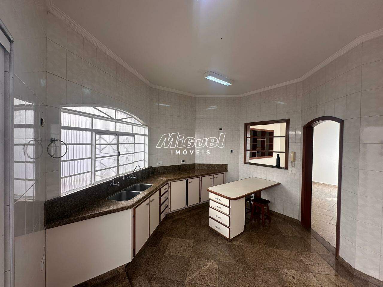 Casa, à venda, Cidade Alta - 3 quartos - Piracicaba/SP: