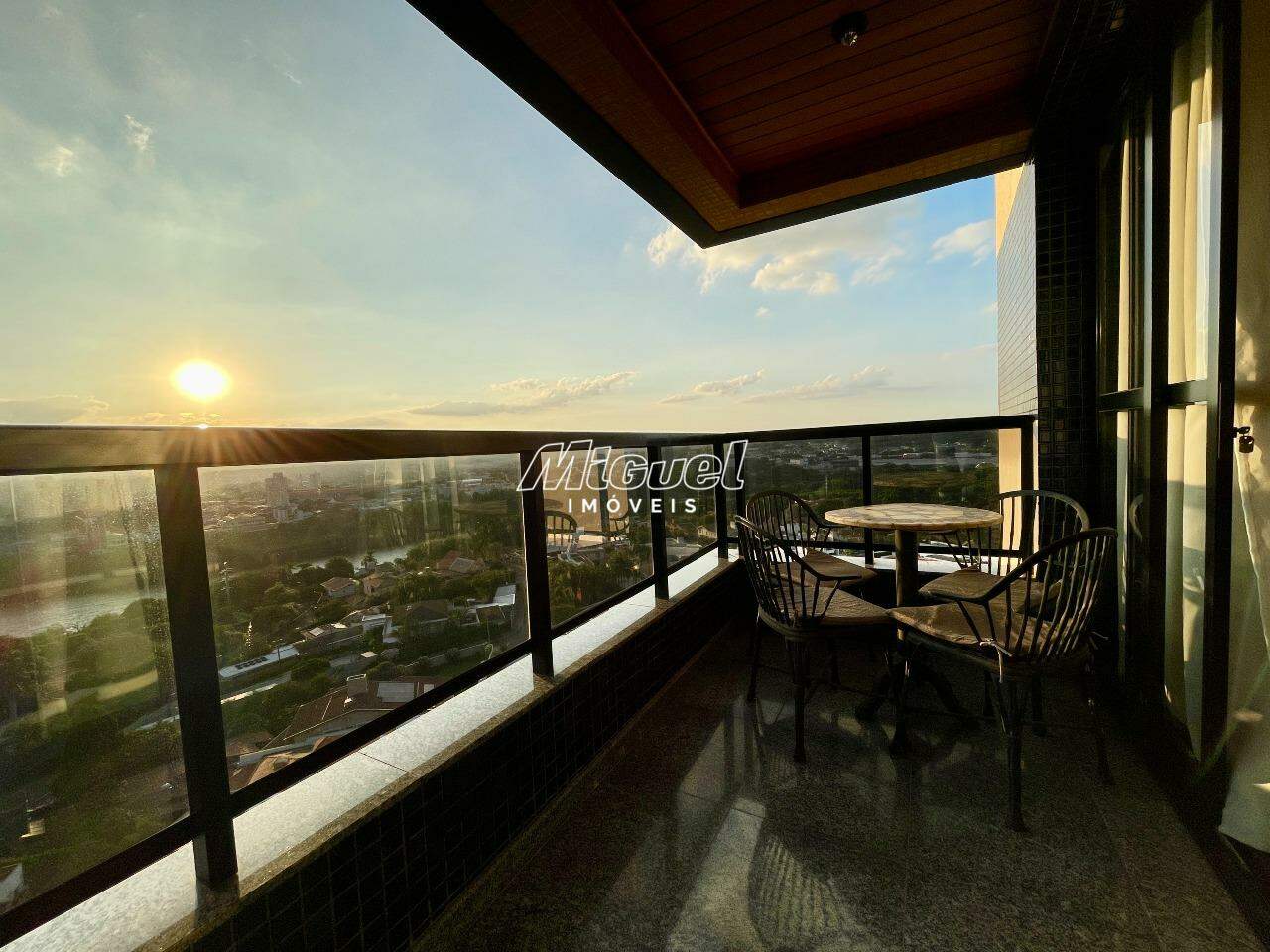 Apartamento, à venda, São Dimas - 3 quartos Condomínio Edifício Maison Platini - Piracicaba/SP: 