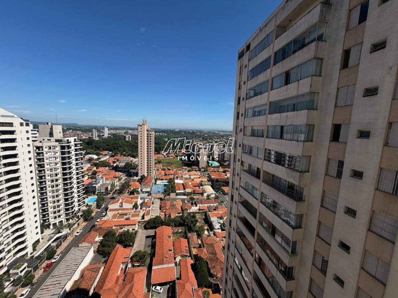 Apartamento, à venda, Centro - 1 quarto Conjunto Champs Elysees - Piracicaba/SP: 
