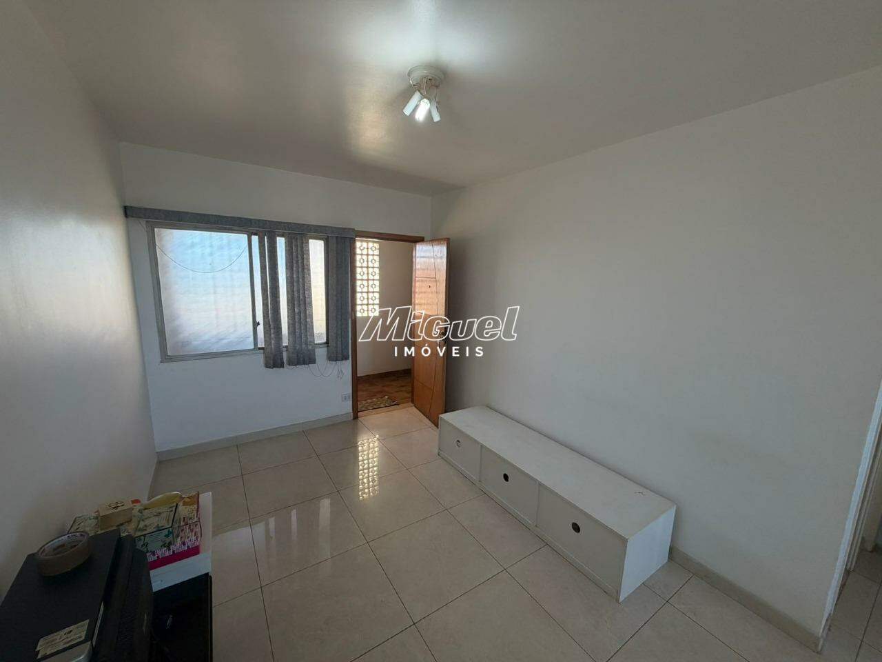 Apartamento, à venda, Centro - 1 quarto Conjunto Champs Elysees - Piracicaba/SP: 