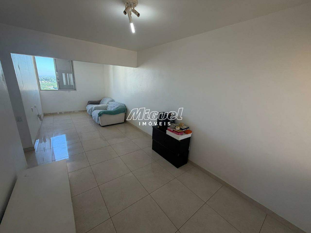 Apartamento, à venda, Centro - 1 quarto Conjunto Champs Elysees - Piracicaba/SP: 