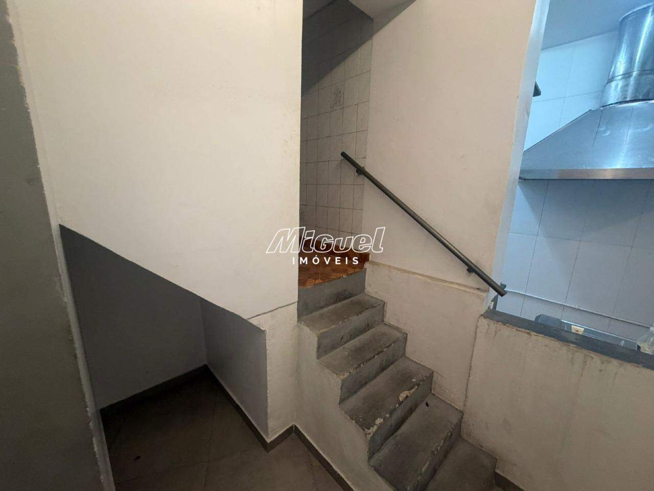 Salão Comercial, para aluguel, Centro - 1 quarto - Piracicaba/SP: