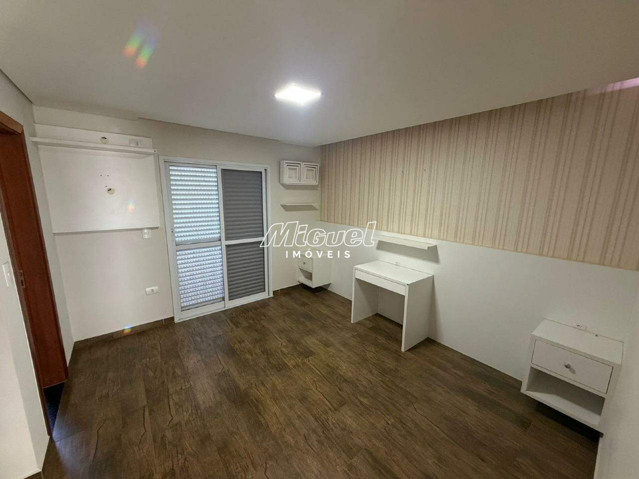 Casa em Condomínio, à venda, Recanto dos Universitários - 4 quartos Condomínio Residencial Morada dos Pássaros - Rio Das Pedras/SP: 