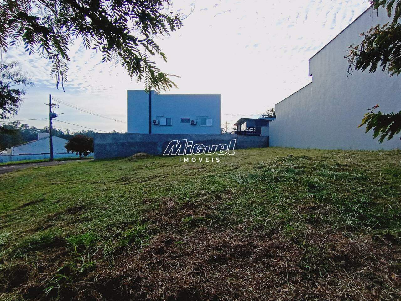 Terreno em Condomínio, à venda, Horto ( Tupi ) - Condomínio Portal do Horto - Piracicaba/SP: 