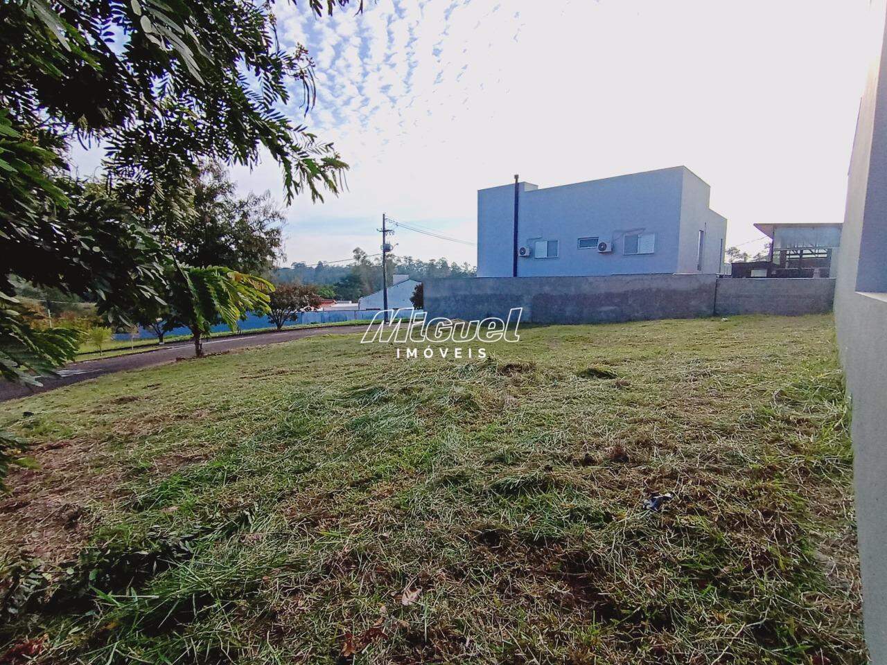 Terreno em Condomínio, à venda, Horto ( Tupi ) - Condomínio Portal do Horto - Piracicaba/SP: 