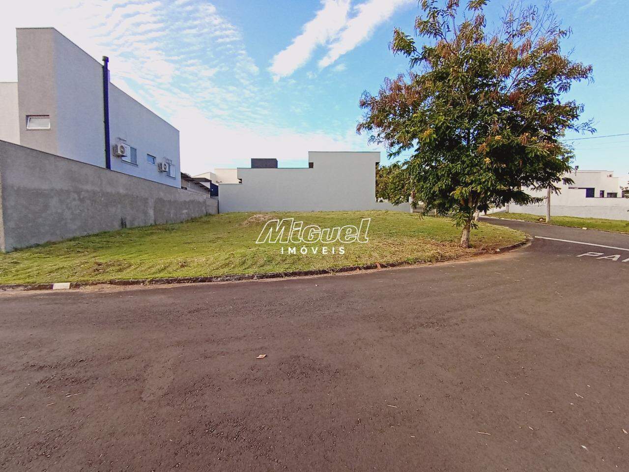 Terreno em Condomínio, à venda, Horto ( Tupi ) - Condomínio Portal do Horto - Piracicaba/SP: 