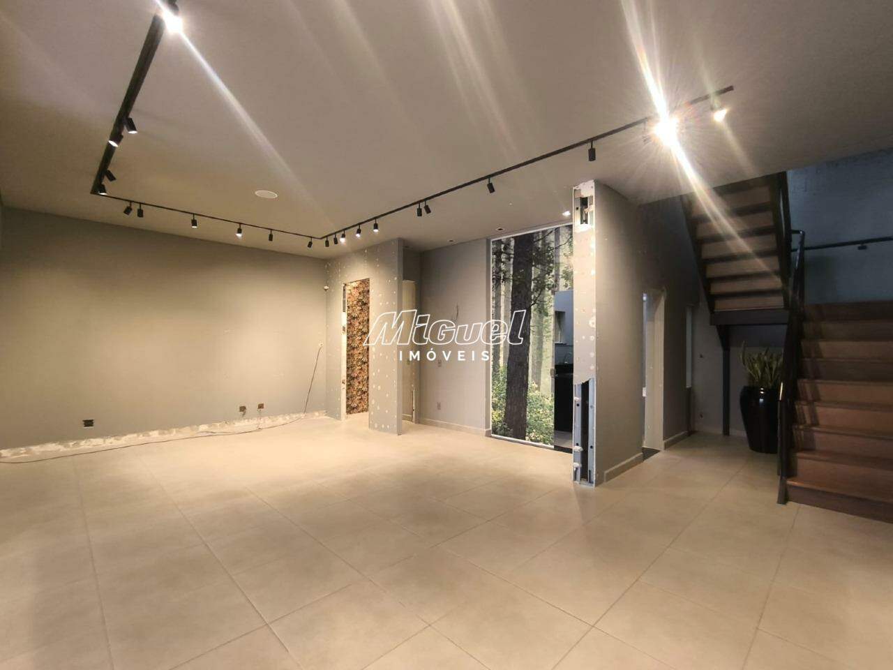 Salão Comercial, para aluguel, São Judas - - Piracicaba/SP: 
