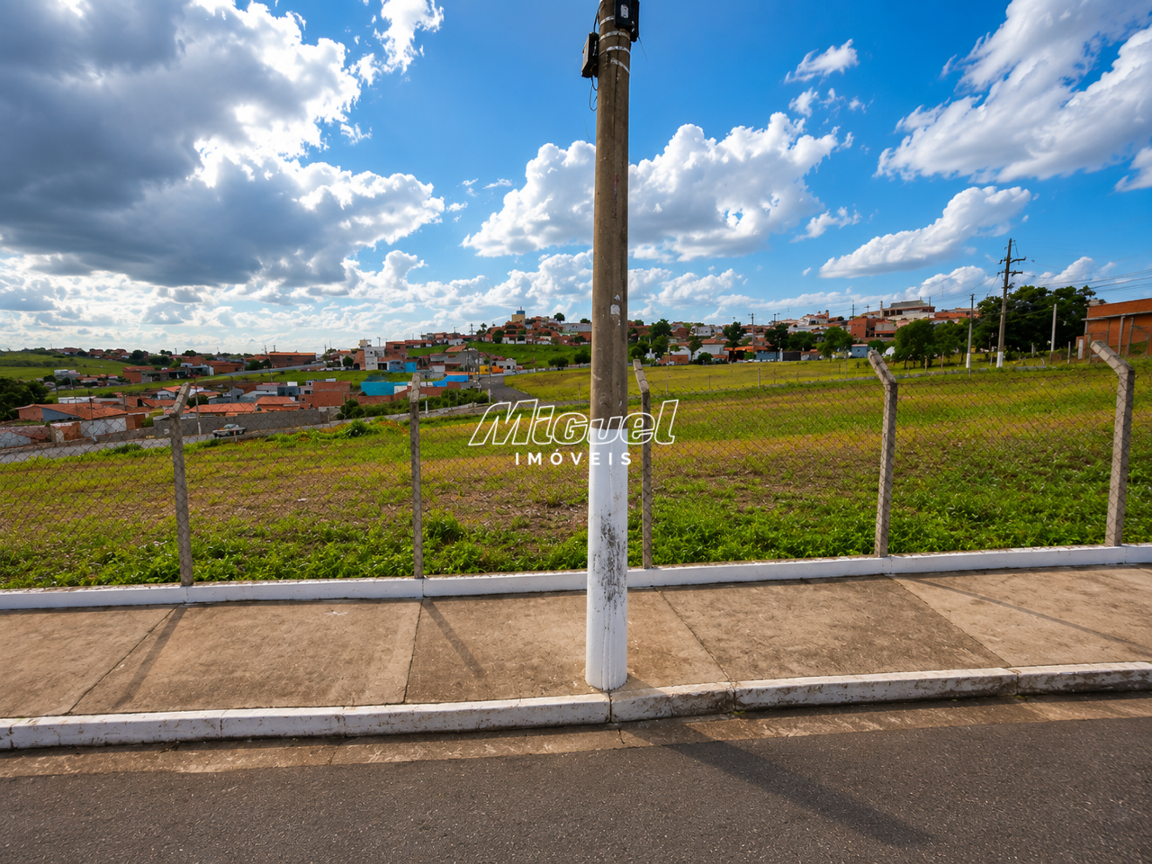 Terreno, à venda, Parque Residencial Monte Rey III - - Piracicaba/SP: