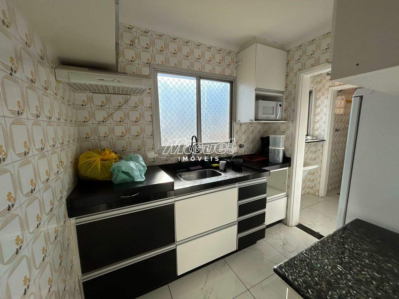 Apartamento, à venda, Cidade Alta - 2 quartos Condomínio Edifício Versailles - Piracicaba/SP: