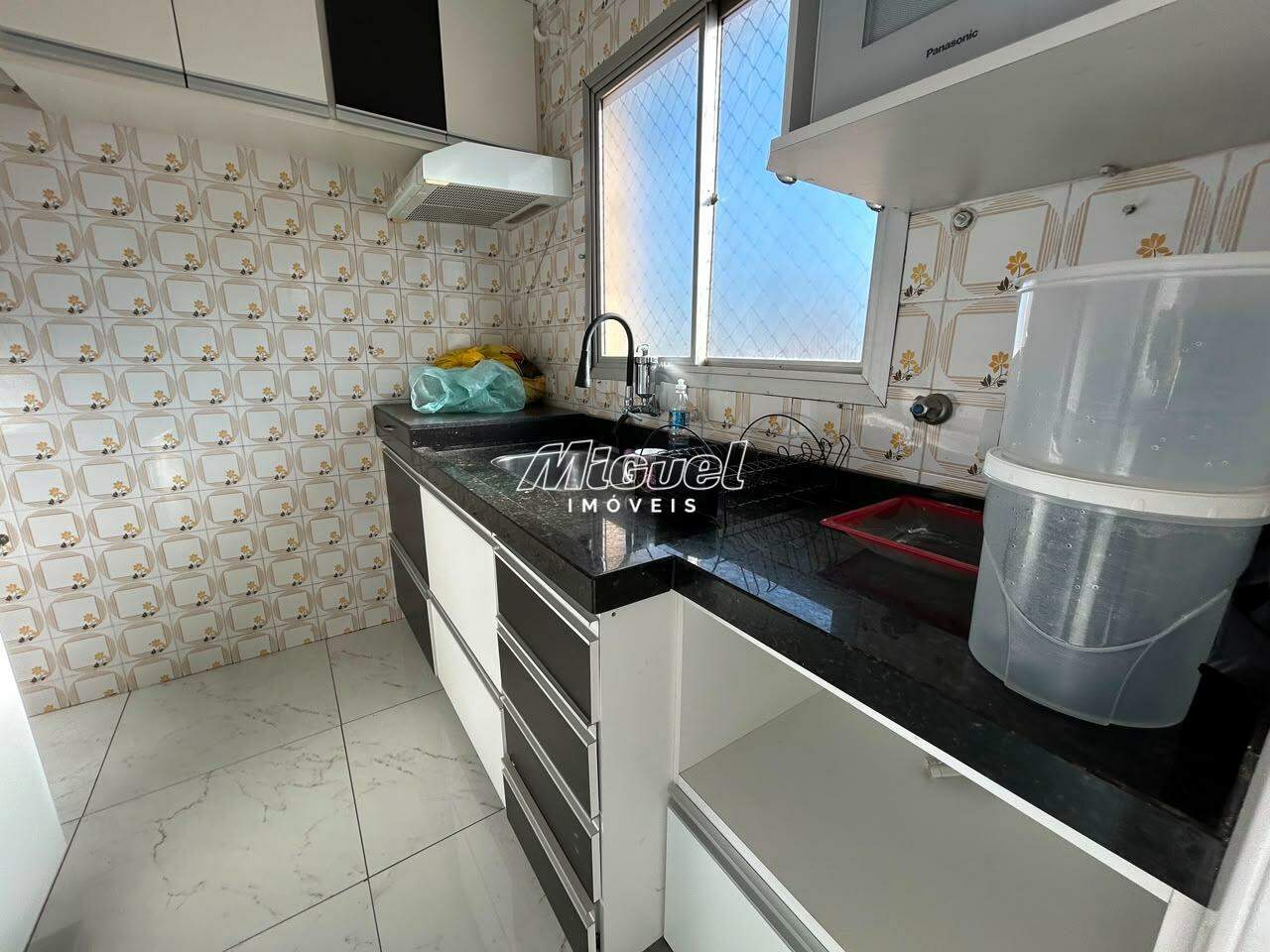Apartamento, à venda, Cidade Alta - 2 quartos Condomínio Edifício Versailles - Piracicaba/SP:
