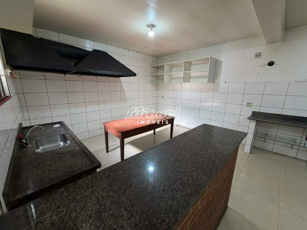 Prédio Comercial, para aluguel, Monte Líbano - - Piracicaba/SP: