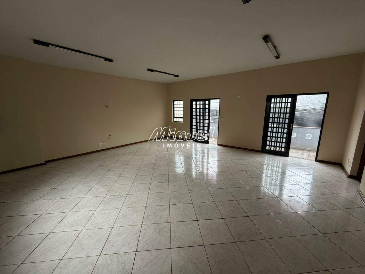 Salão Comercial, para aluguel, Centro - - Piracicaba/SP: 