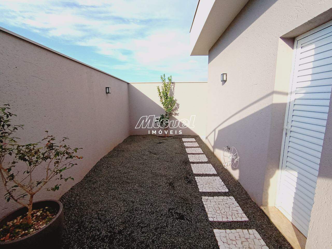 Casa em Condomínio, à venda, Ondas - Condomínio Damha I - Piracicaba/SP: