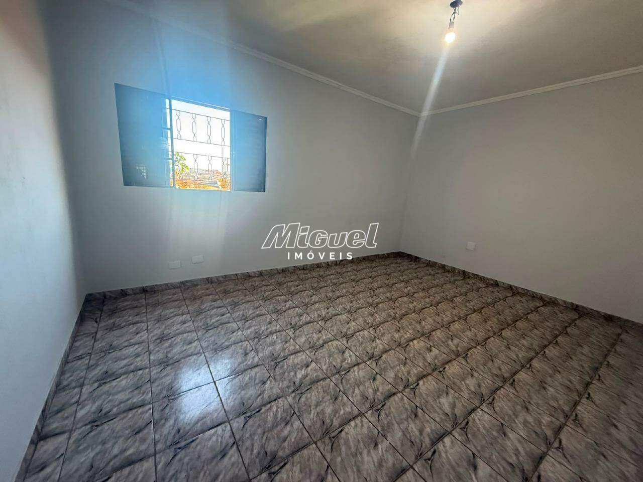 Casa, à venda, Loteamento Kobayat Líbano - 3 quartos - Piracicaba/SP: