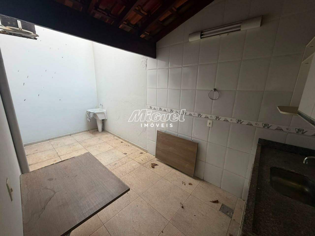 Salão Comercial, para aluguel, Vila Rezende - - Piracicaba/SP:
