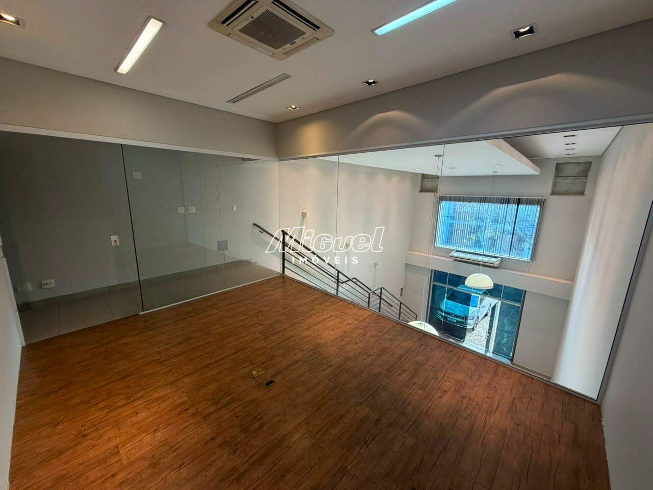 Salão Comercial, para aluguel, Vila Rezende - - Piracicaba/SP:
