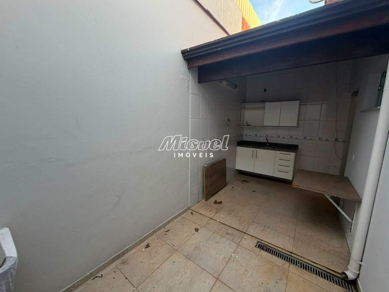 Salão Comercial, para aluguel, Vila Rezende - - Piracicaba/SP:
