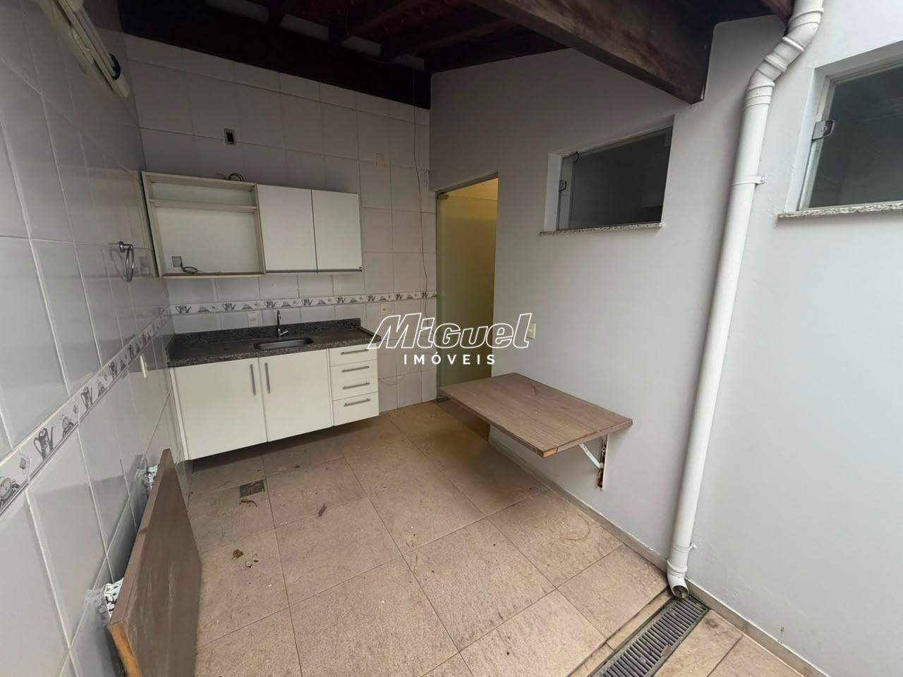 Salão Comercial, para aluguel, Vila Rezende - - Piracicaba/SP: