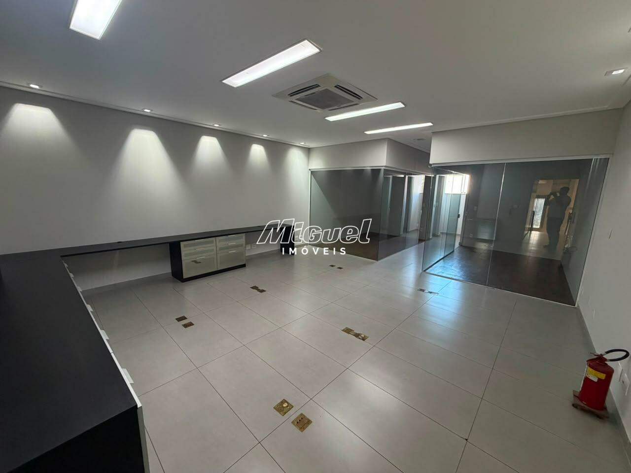 Salão Comercial, para aluguel, Vila Rezende - - Piracicaba/SP: