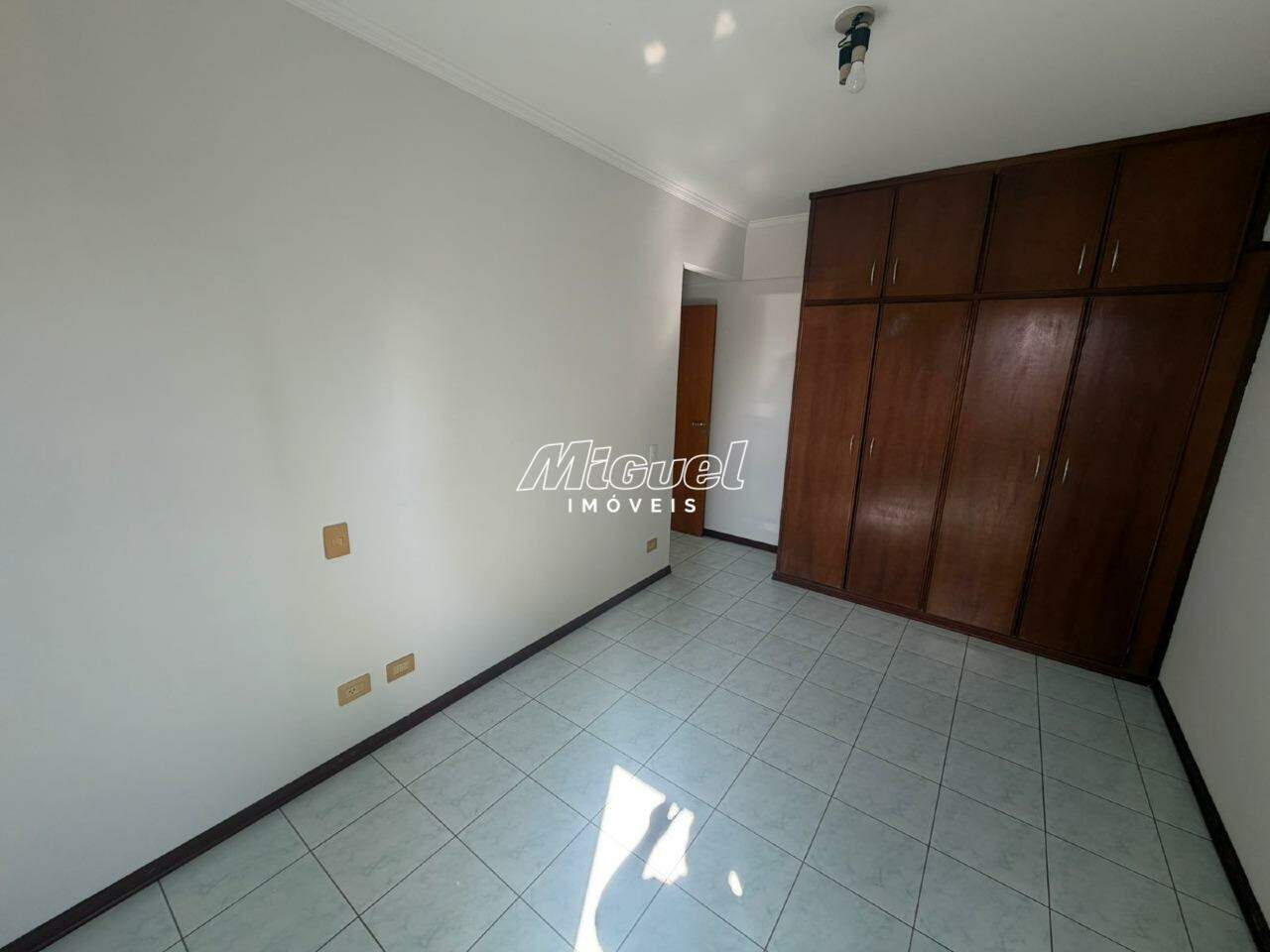 Apartamento, para aluguel, Centro - 2 quartos Edificio Piazza Navona - Piracicaba/SP: 