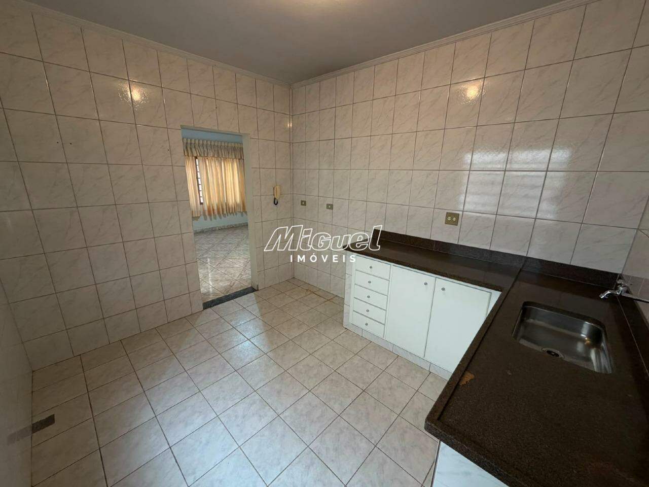 Casa, para aluguel, Centro - 5 quartos - Piracicaba/SP:
