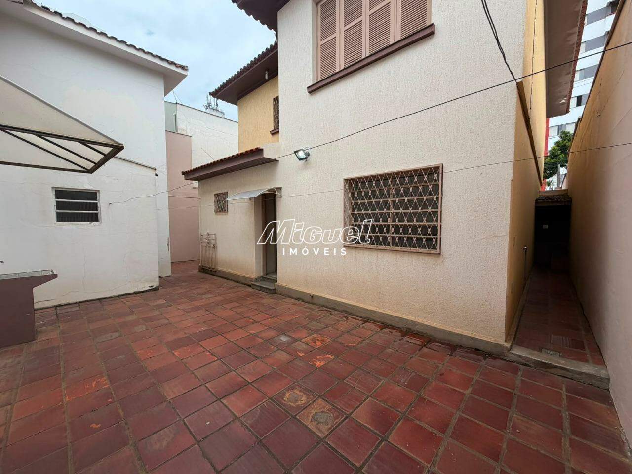 Casa, para aluguel, Centro - 5 quartos - Piracicaba/SP: