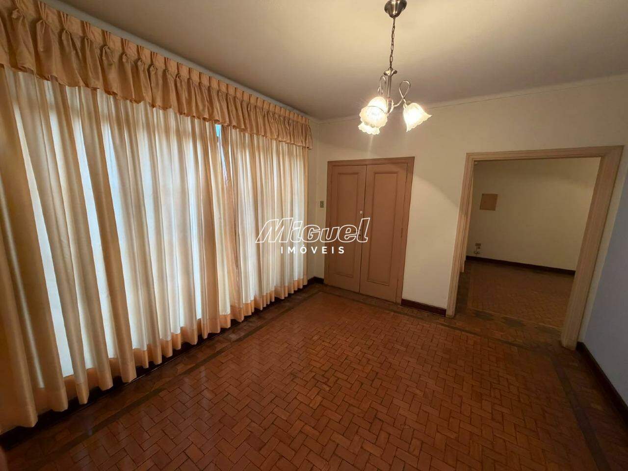 Casa, para aluguel, Centro - 5 quartos - Piracicaba/SP: