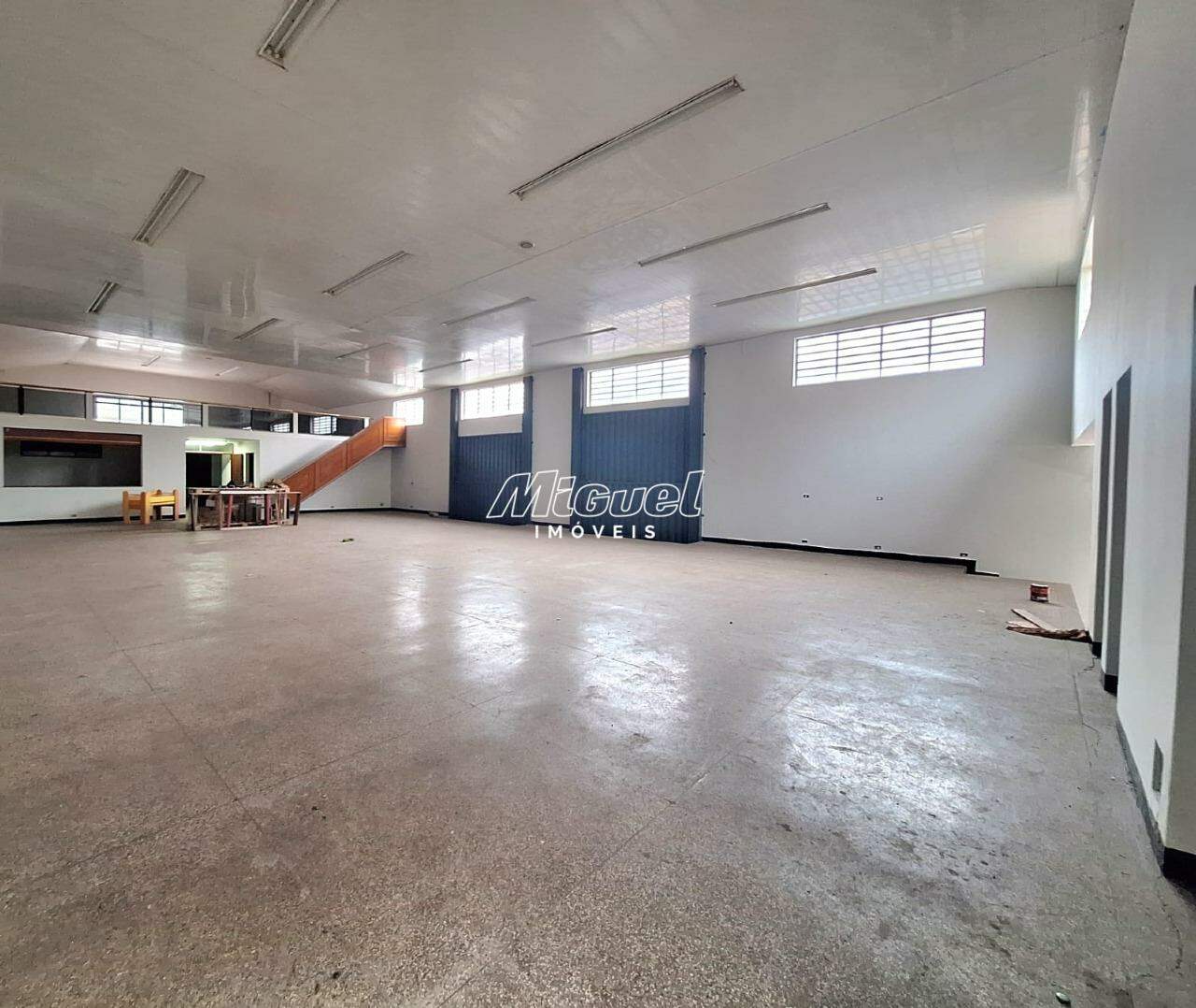 Salão Comercial, para aluguel, Cidade Alta - - Piracicaba/SP: 