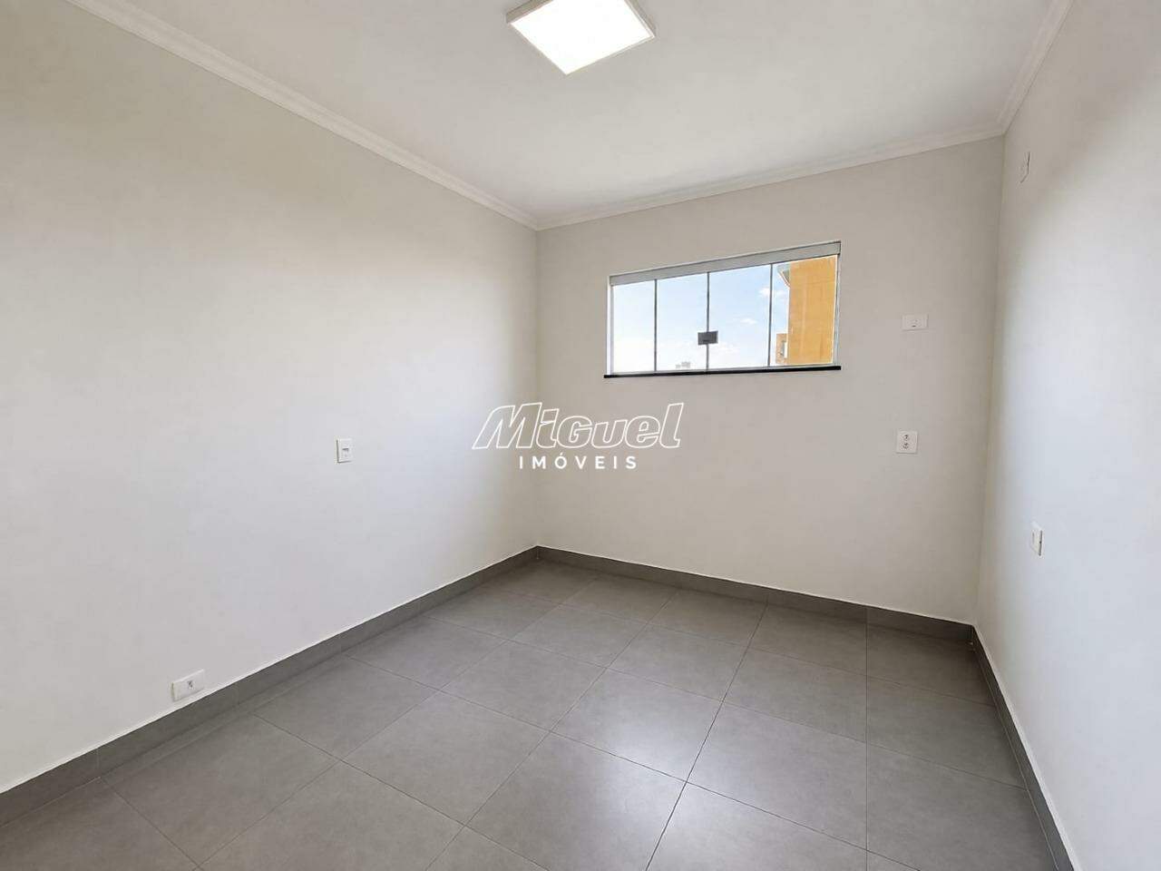 Salão Comercial, para aluguel, São Judas - - Piracicaba/SP: 