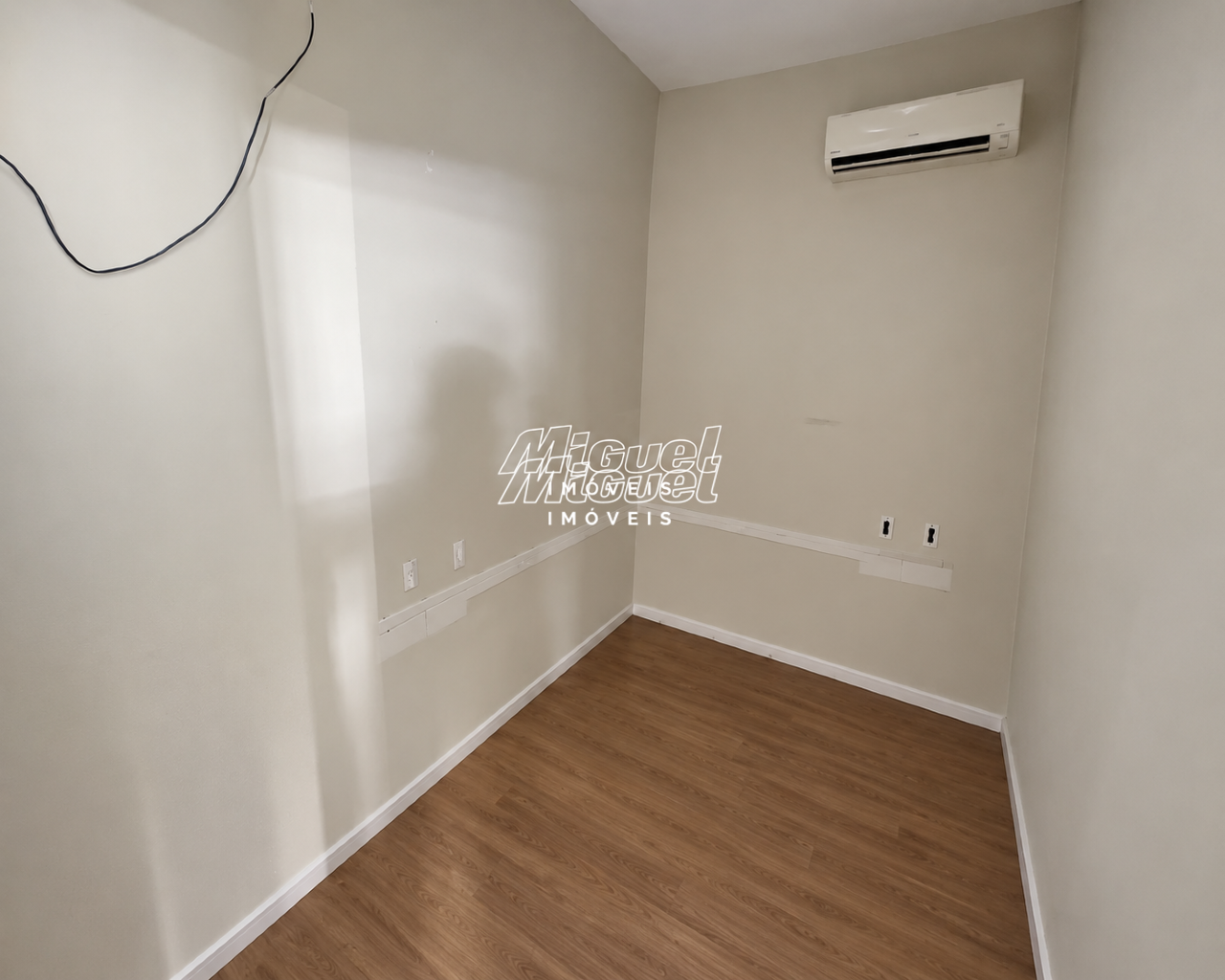 Salão Comercial, para aluguel, Centro - - Piracicaba/SP: