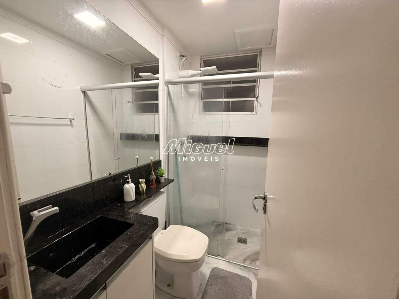 Apartamento, à venda, Jardim São Francisco - 2 quartos Condomínio Parque Piazza Venezia - Piracicaba/SP: 