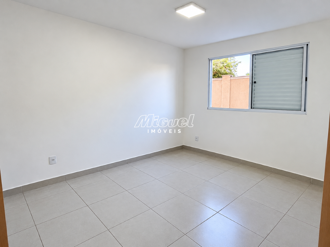 Apartamento, à venda, Vila Industrial - 2 quartos Piazza Di Milano - Piracicaba/SP:
