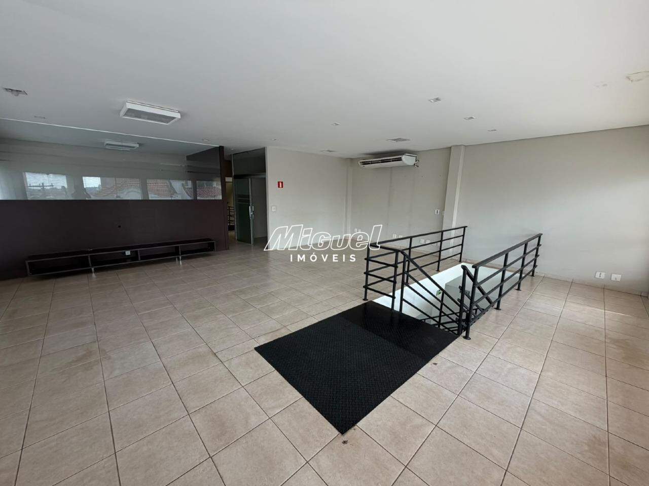 Salão Comercial, para aluguel, Centro - - Piracicaba/SP: