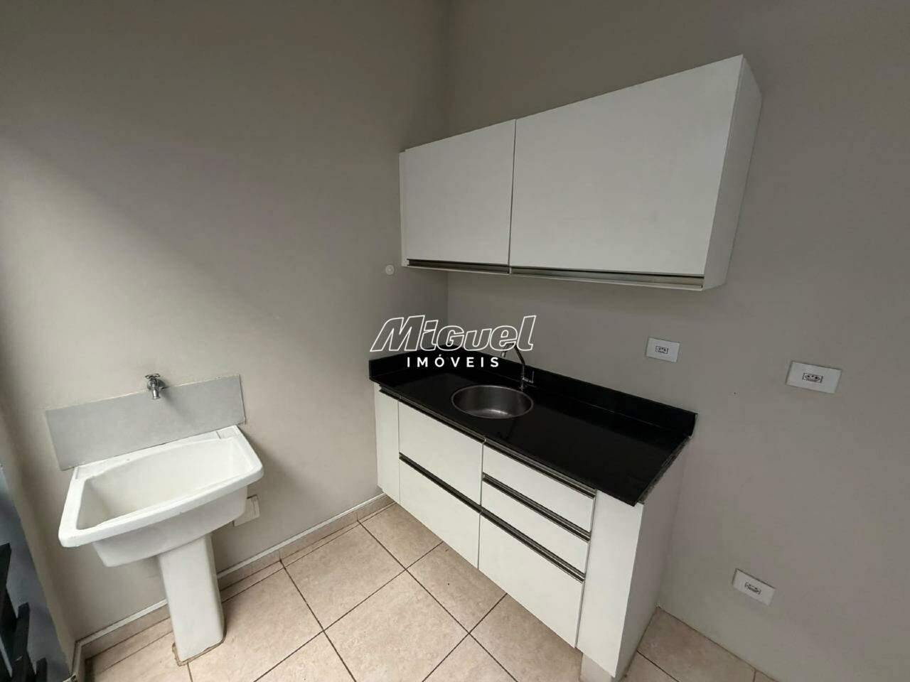 Salão Comercial, para aluguel, Centro - - Piracicaba/SP: