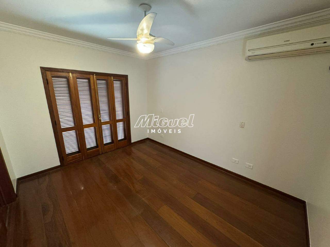 Casa em Condomínio para aluguel no Terras De Piracicaba: 