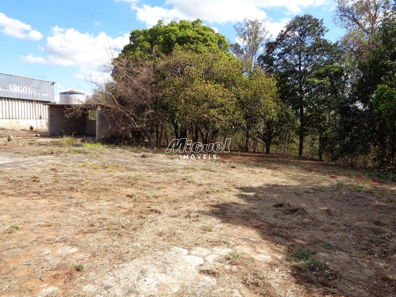 Área Comercial, para aluguel, Campestre - - Piracicaba/SP: 