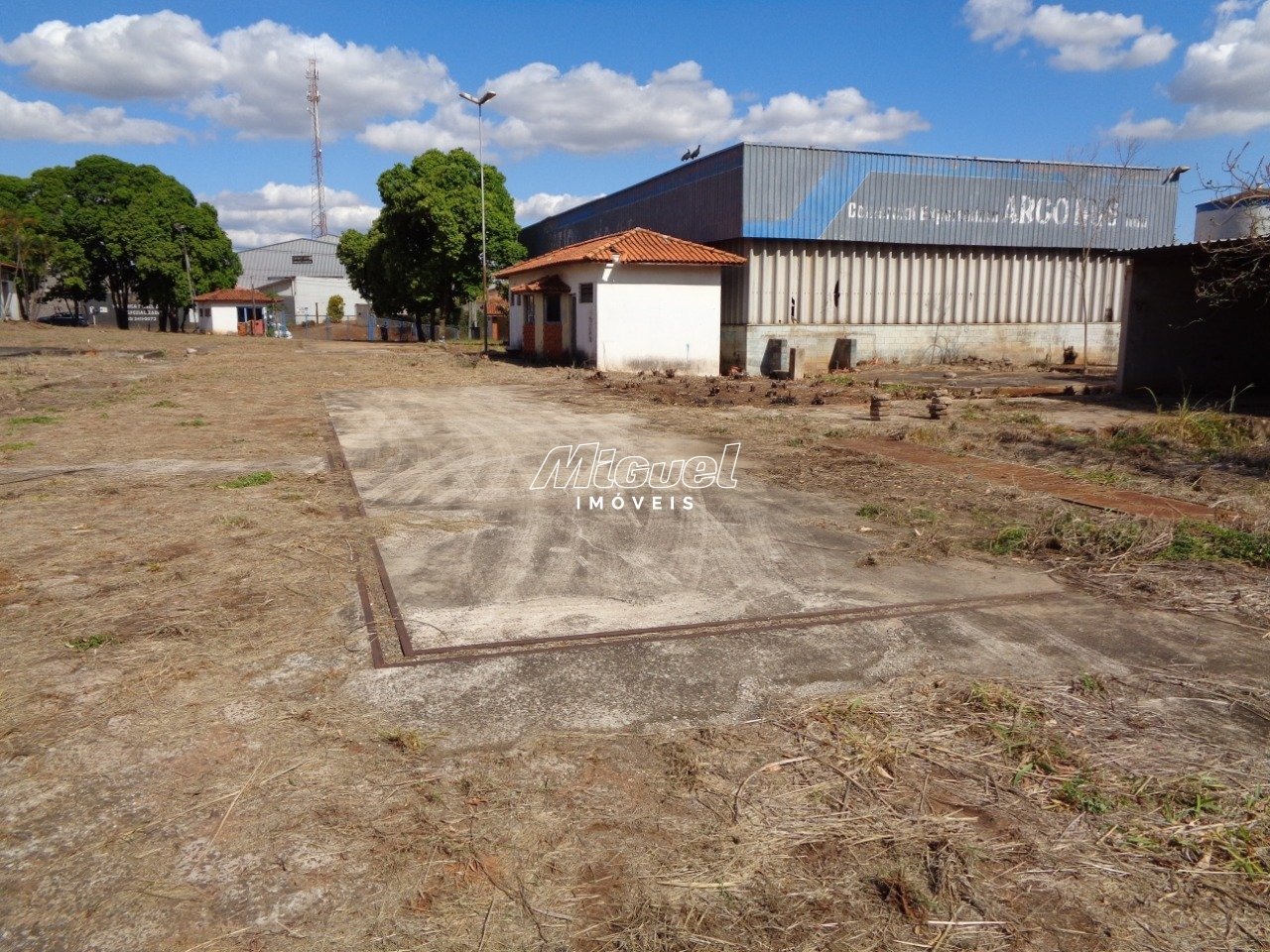 Área Comercial, para aluguel, Campestre - - Piracicaba/SP: 