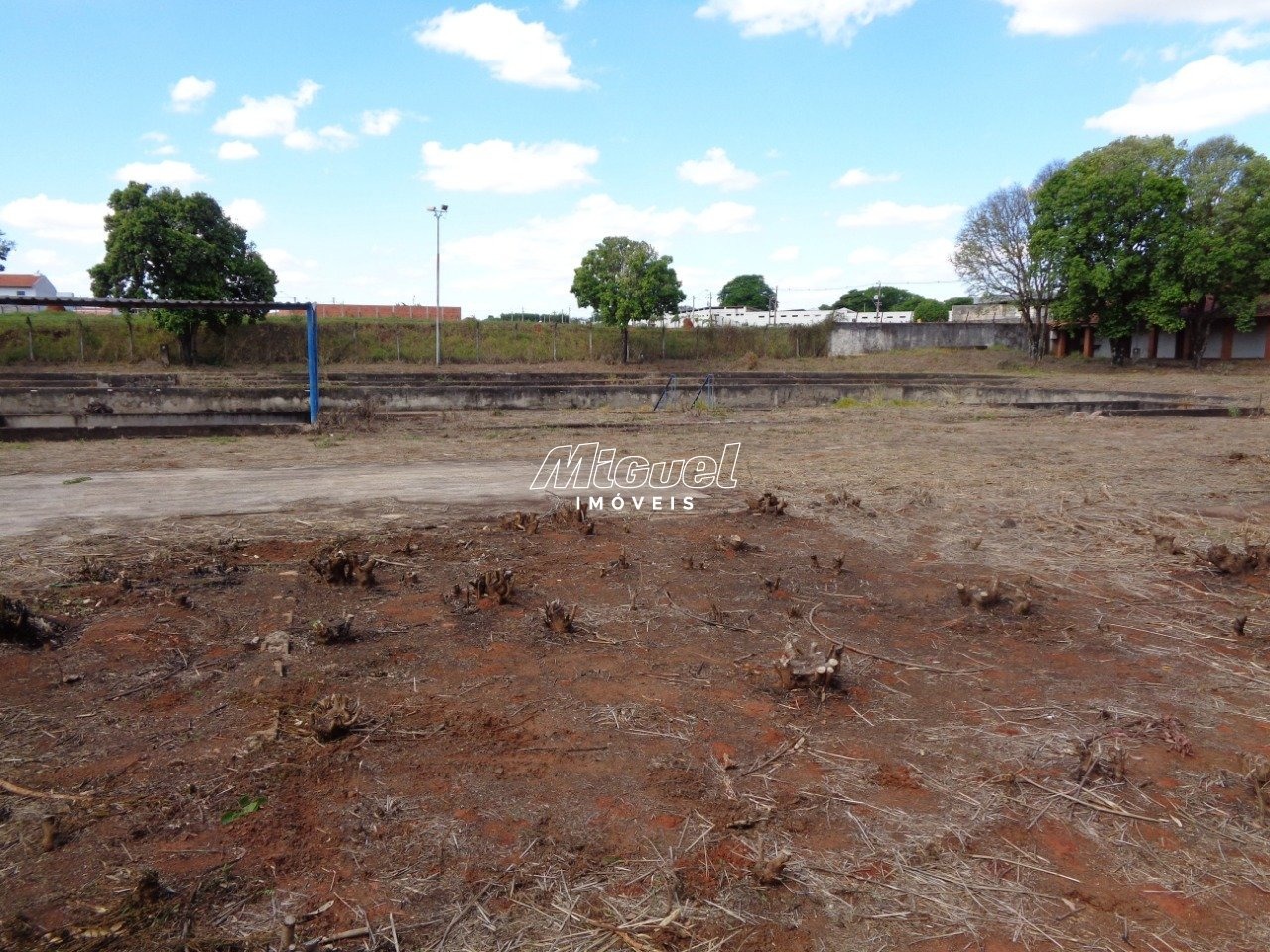 Área Comercial, para aluguel, Campestre - - Piracicaba/SP: 
