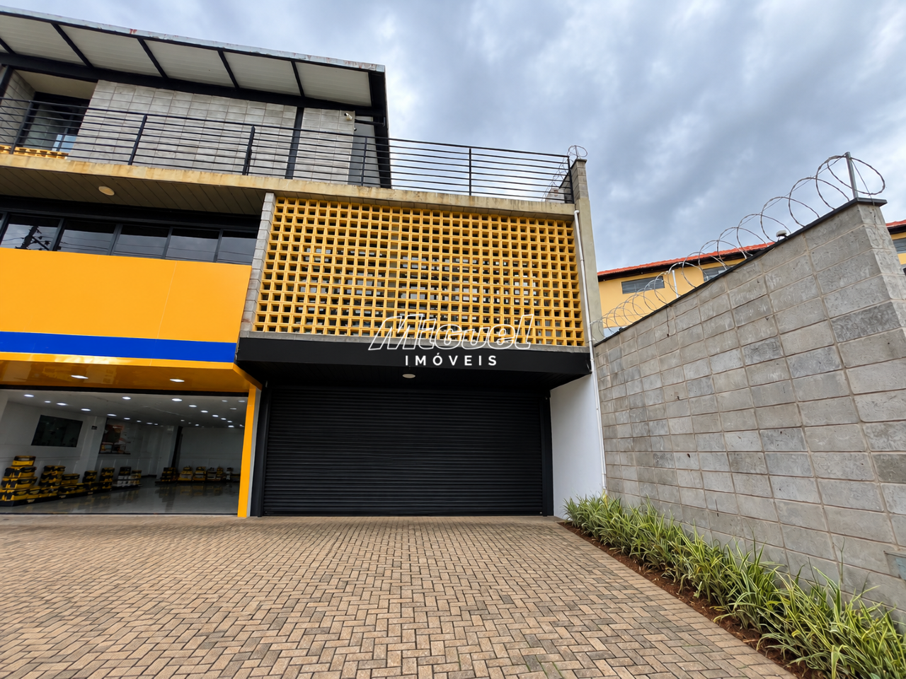 Salão Comercial, para aluguel, Vila Rezende - - Piracicaba/SP: 