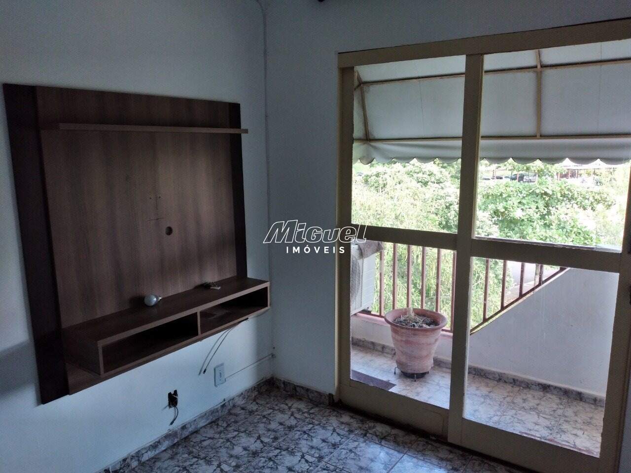 Apartamento à venda no Glebas Califórnia: