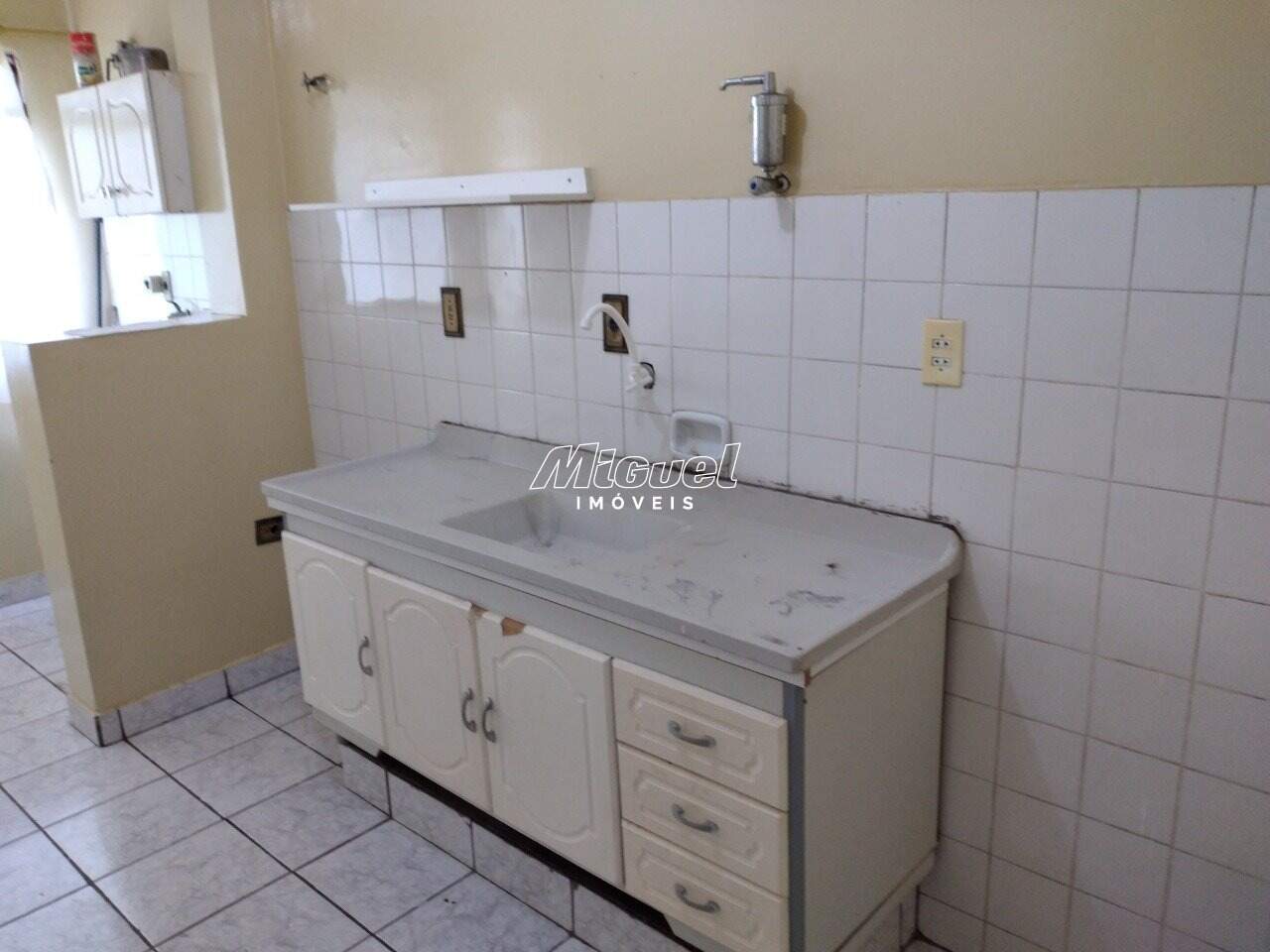 Apartamento à venda no Glebas Califórnia: 