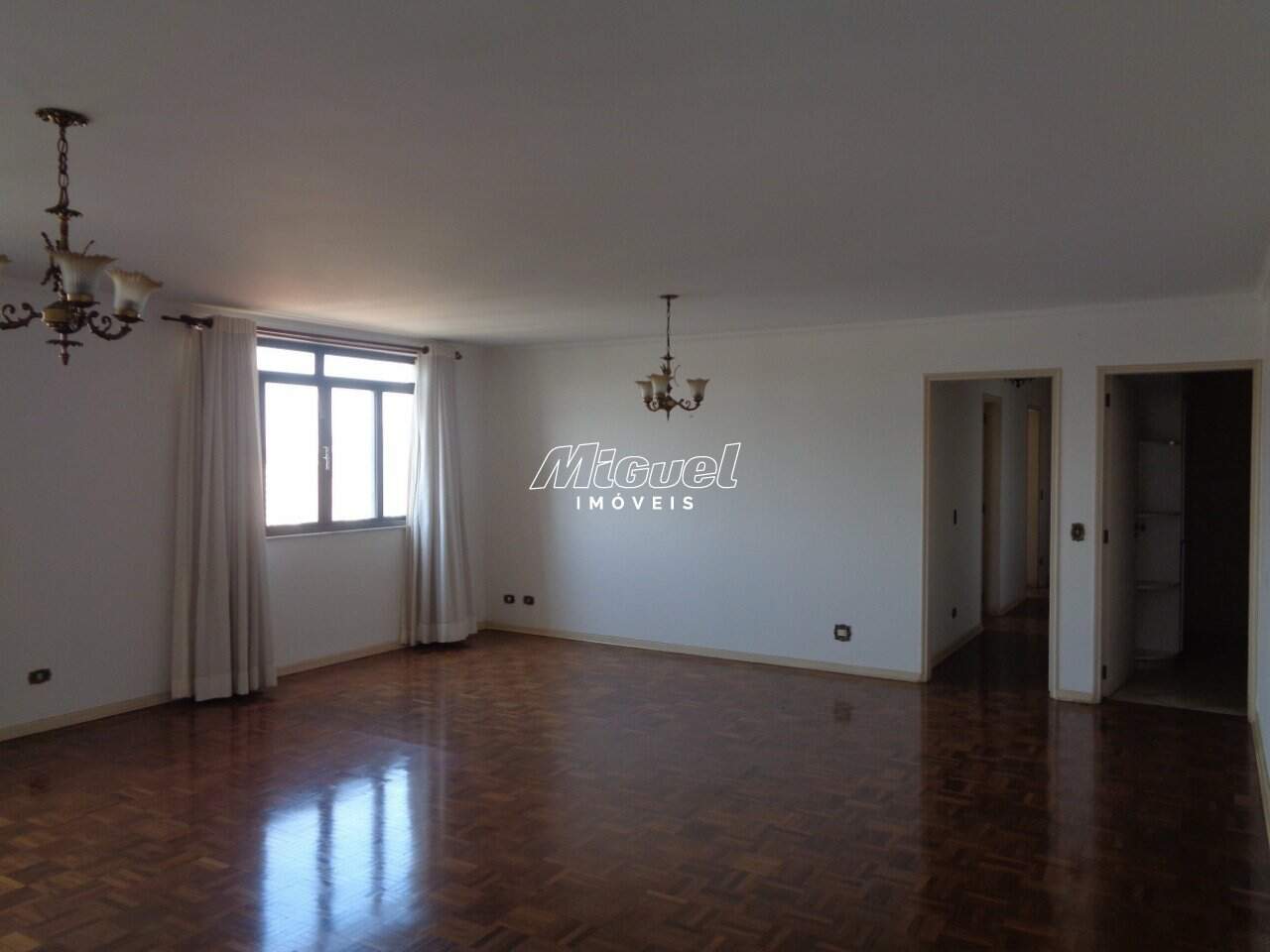 Apartamento, à venda, Centro - 3 quartos Edifício Comendador Oswaldo Miori - Piracicaba/SP: 