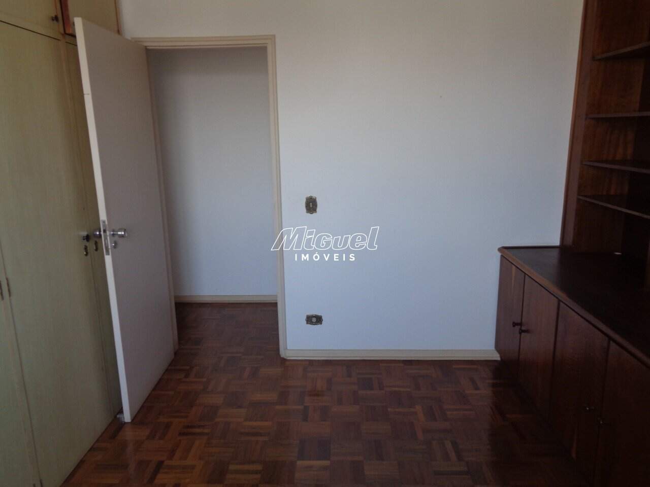 Apartamento, à venda, Centro - 3 quartos Edifício Comendador Oswaldo Miori - Piracicaba/SP: 