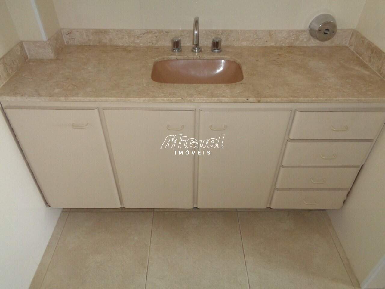 Apartamento, à venda, Centro - 3 quartos Edifício Comendador Oswaldo Miori - Piracicaba/SP: 