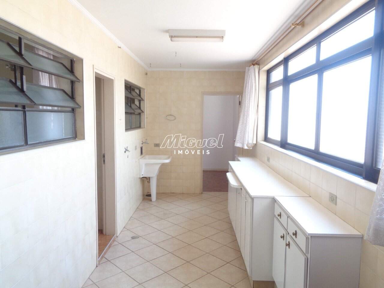 Apartamento, à venda, Centro - 3 quartos Edifício Comendador Oswaldo Miori - Piracicaba/SP: 