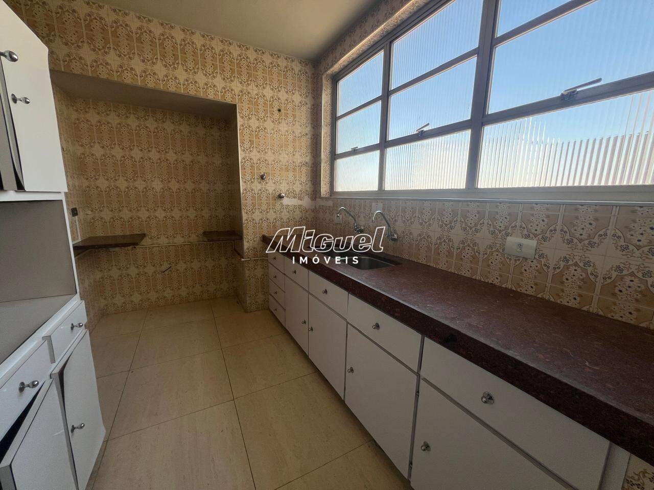 Apartamento, Área Total 0,00m² à venda, Centro - Piracicaba 3 quartos Condomínio Edifício Maria G. Orsini :