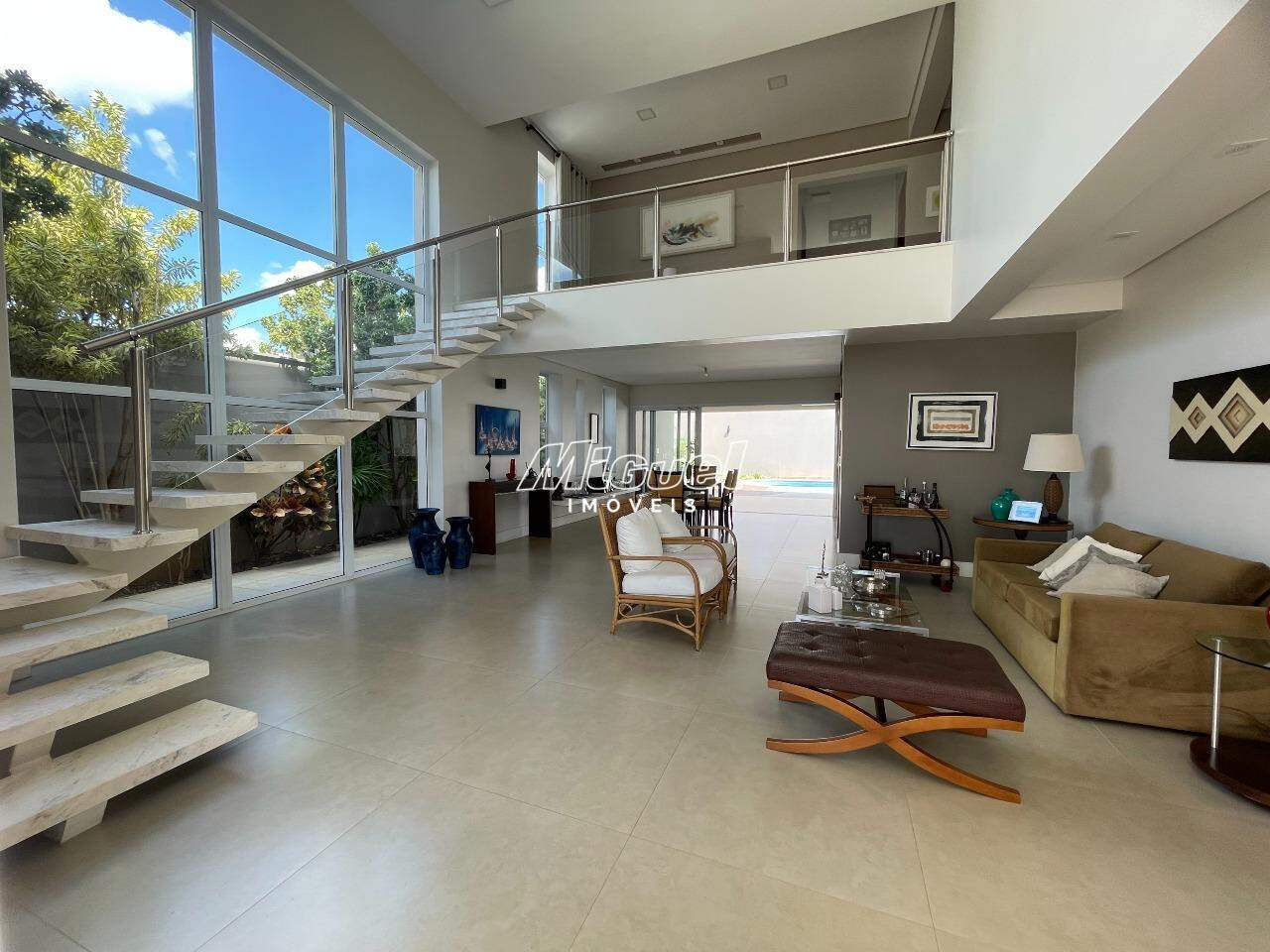 Casa em Condomínio à venda no Morato: