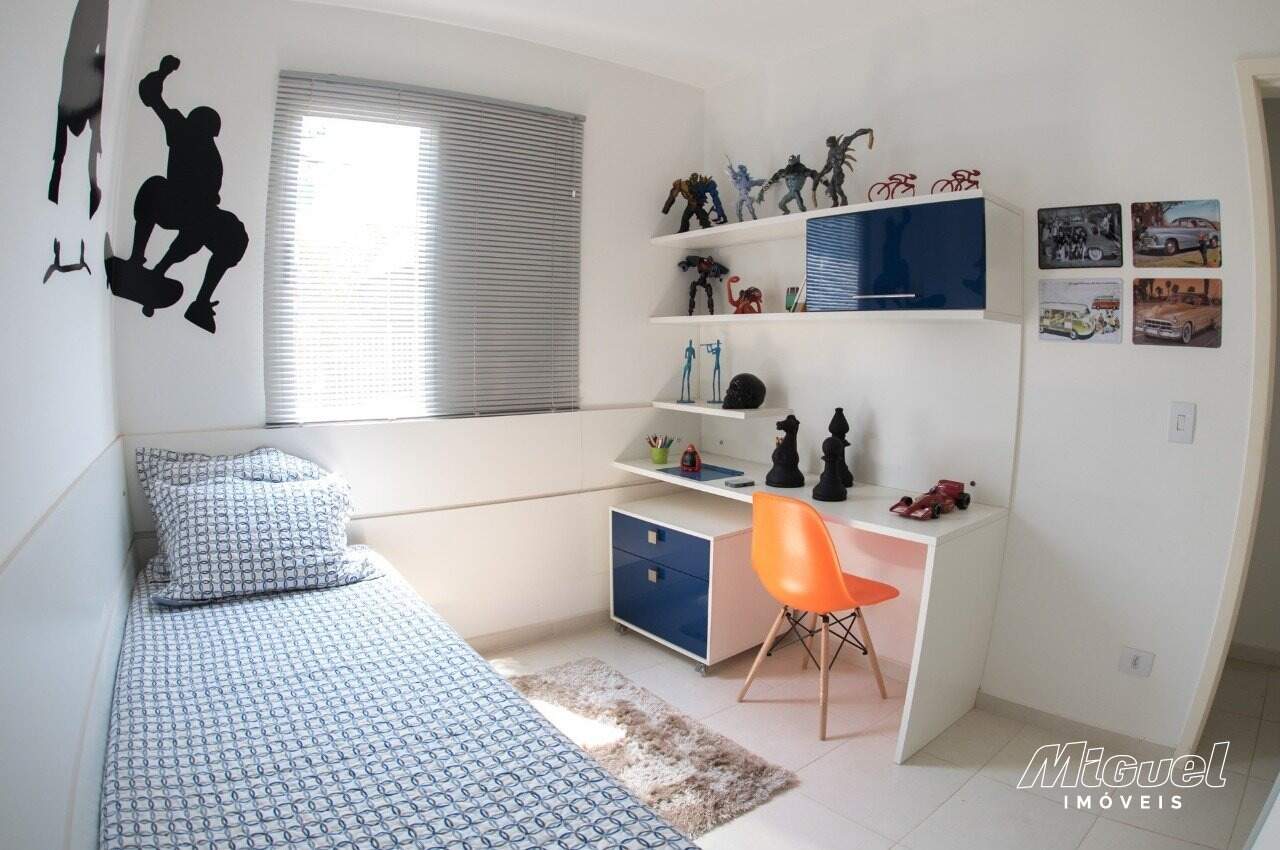 Apartamento à venda no Dois Córregos: Dormitório Infantil 