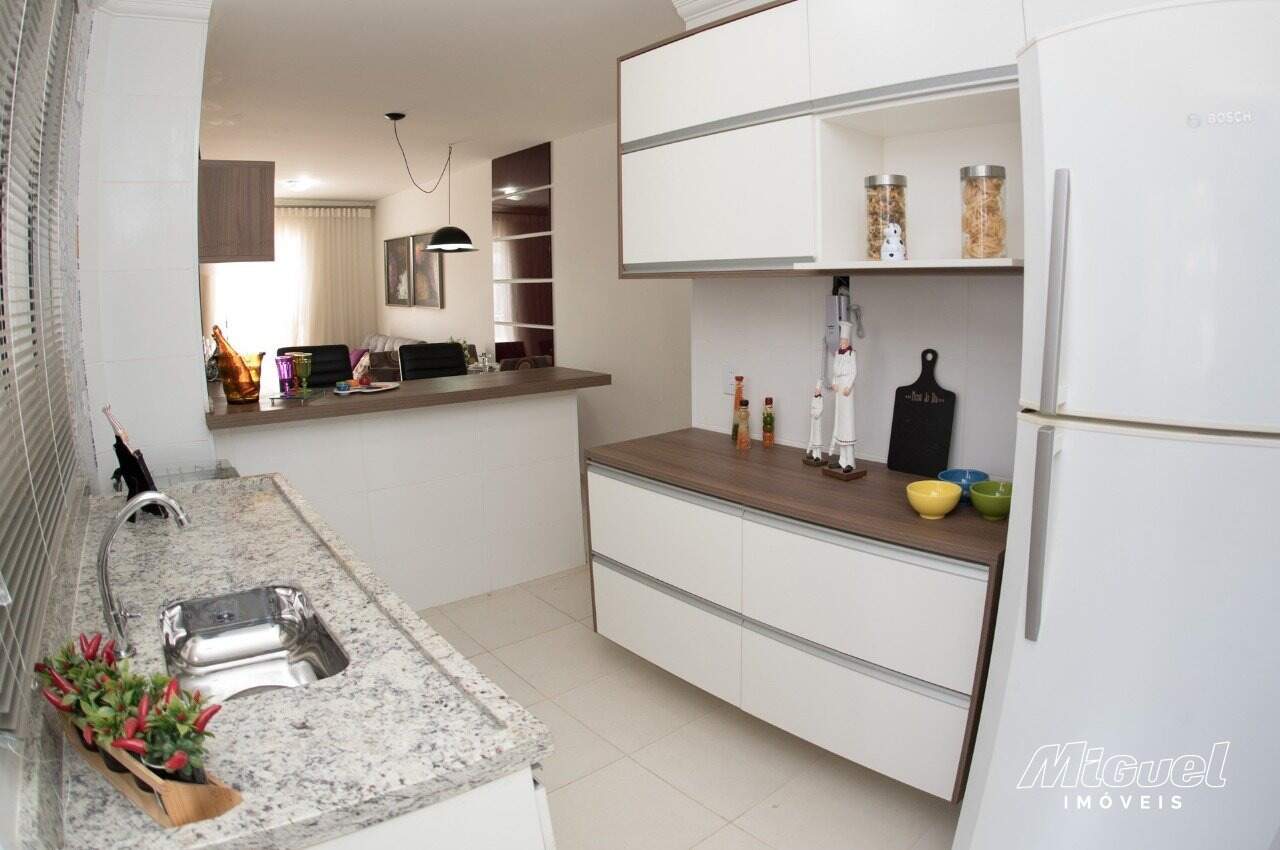 Apartamento à venda no Dois Córregos: Cozinha